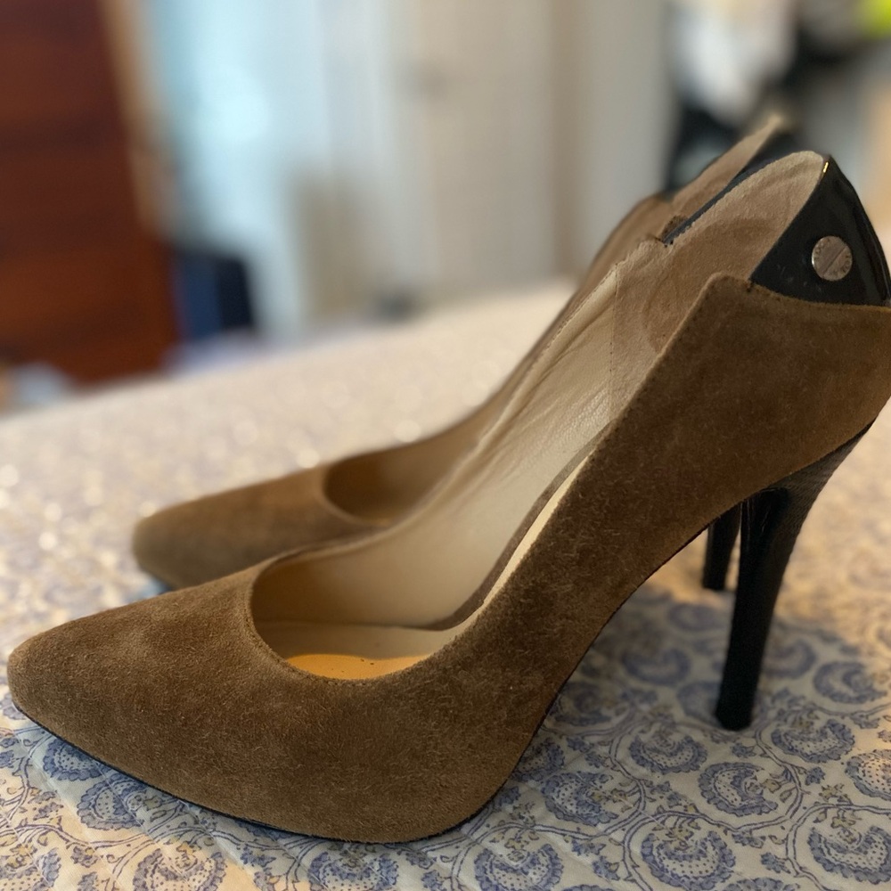 Stilettos perfect conditions size 7 suede & leather